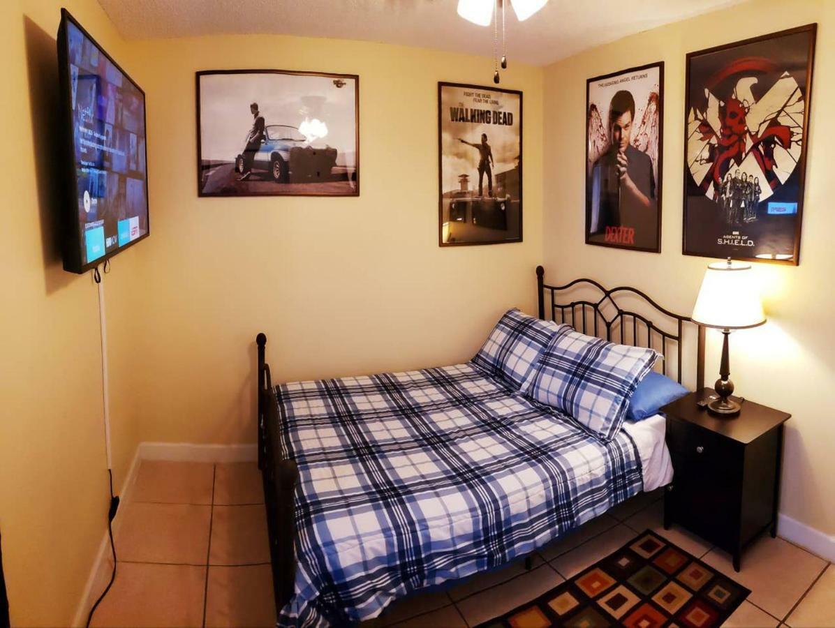 A1 Private Room With 55" Smart Tv Near Everything Orlando Luaran gambar